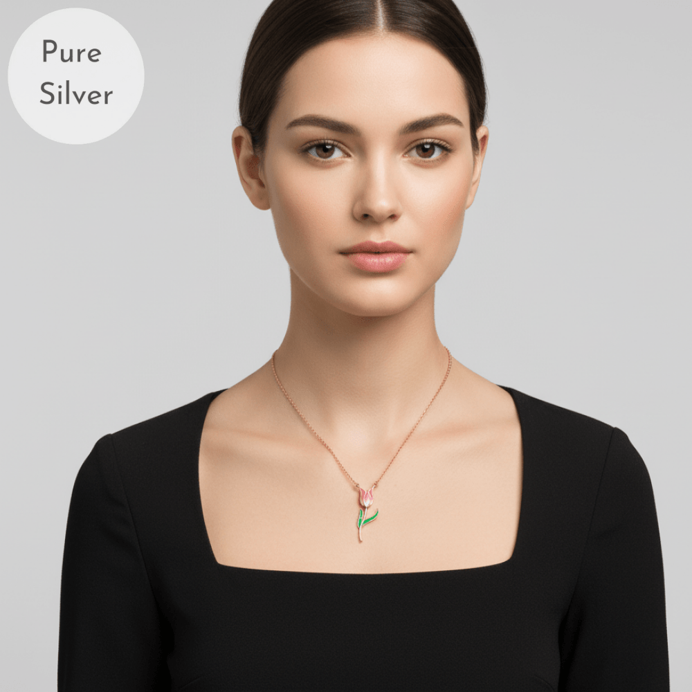 Tia Floral Pendant - Tresha