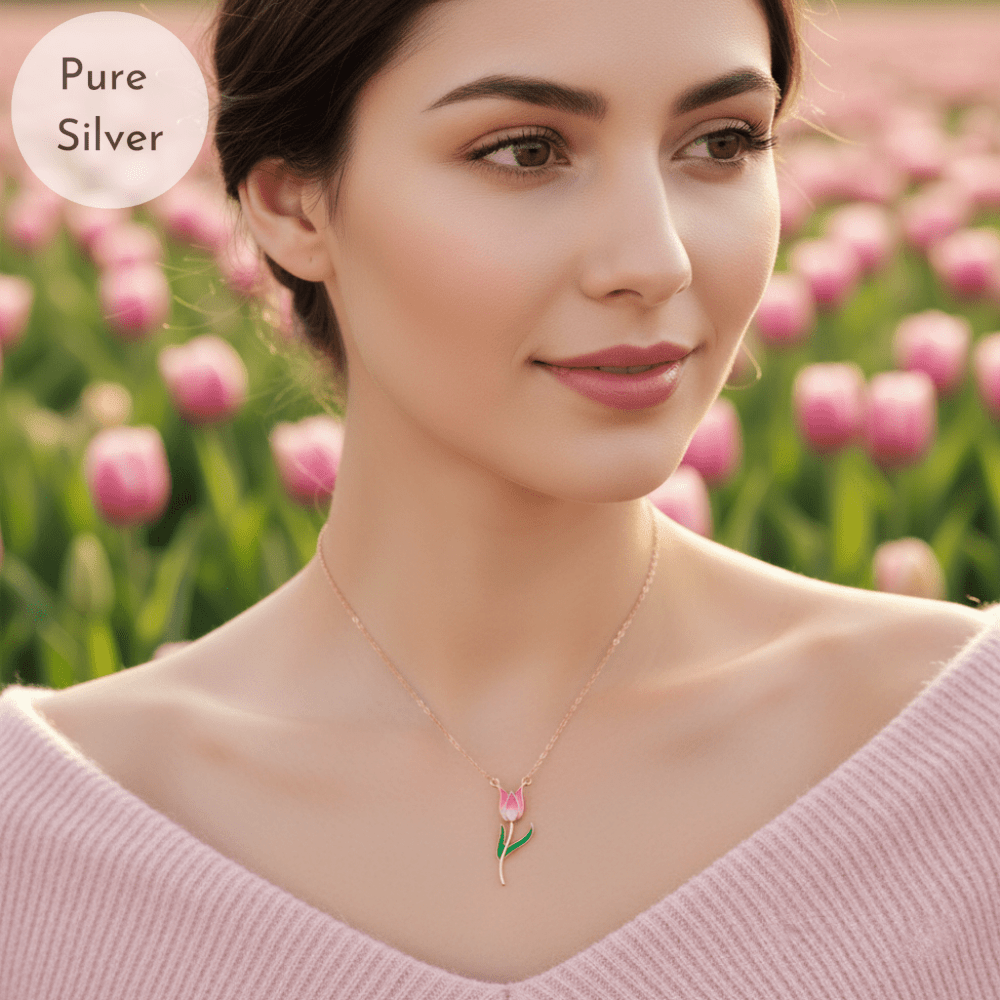 Tia Floral Pendant - Tresha